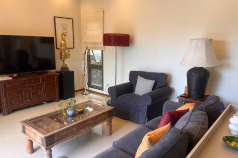 Chalet de 3 dormitorios en Phuket, Tailandia № 132507 - foto 5
