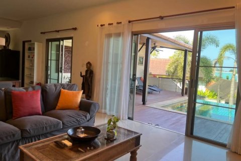 Chalet de 3 dormitorios en Phuket, Tailandia № 132507 - foto 3