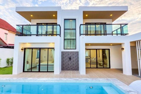 Villa in Pattaya, Thailand 5 Schlafzimmer № 132504