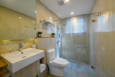 Apartamento de 2 dormitorios en Pattaya, Tailandia № 101426 - foto 10