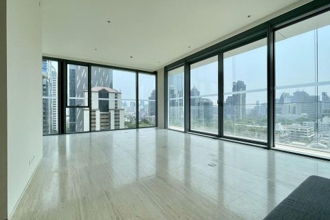 Condominio de 2 dormitorios en Bangkok, Tailandia № 143386 - foto 4