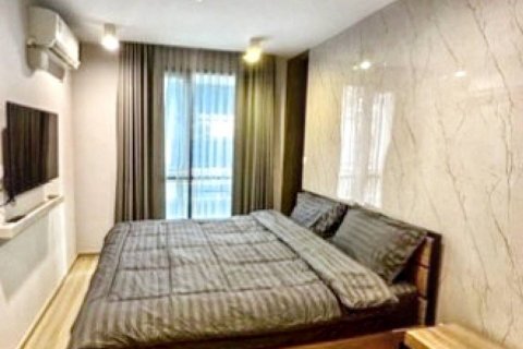 Dúplex de 2 dormitorios en Bangkok, Tailandia № 126680 - foto 5