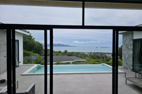 Chalet de 4 dormitorios en Surat Thani, Tailandia № 126676 - foto 7