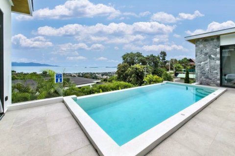 Chalet de 4 dormitorios en Surat Thani, Tailandia № 126676 - foto 3