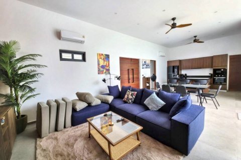 Chalet de 4 dormitorios en Surat Thani, Tailandia № 126676 - foto 8