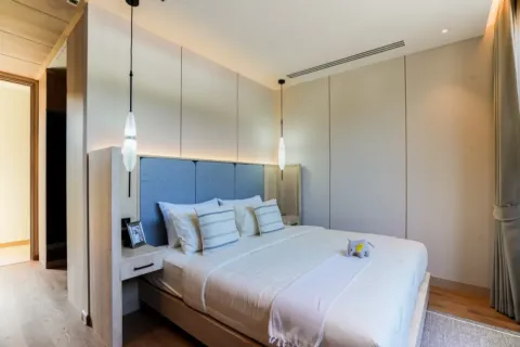 Chalet de 4 dormitorios en Phuket, Tailandia № 107474 - foto 16