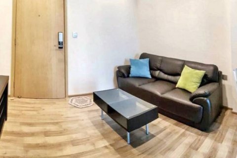 Condominio de 1 dormitorio en Chatuchak, Bangkok, Tailandia № 132870 - foto 6