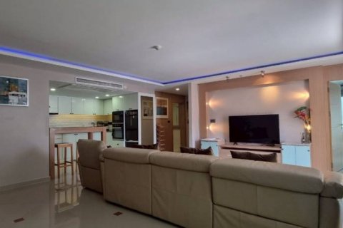 Condominio de 2 dormitorios en Pattaya, Tailandia № 132868 - foto 7