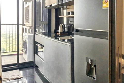 Condominio de 1 dormitorio en Chatuchak, Bangkok, Tailandia № 132869 - foto 4