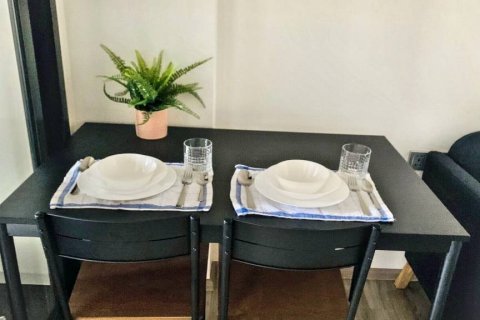 Condominio de 1 dormitorio en Chatuchak, Bangkok, Tailandia № 132869 - foto 7