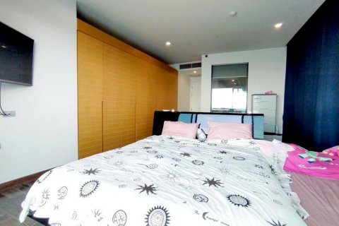 Condominio de 4 dormitorios en Pattaya, Tailandia № 130097 - foto 12