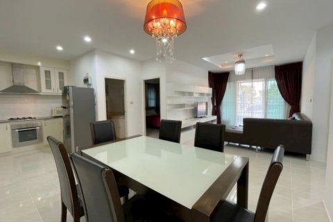 Casa de 3 dormitorios en Pattaya, Tailandia № 116284 - foto 5