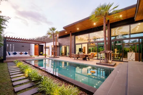 Villa in Phuket, Thailand 4 Schlafzimmer № 116282 - Foto 7