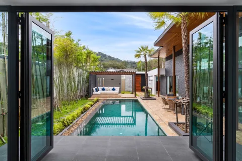 Villa in Phuket, Thailand 4 Schlafzimmer № 116282 - Foto 4