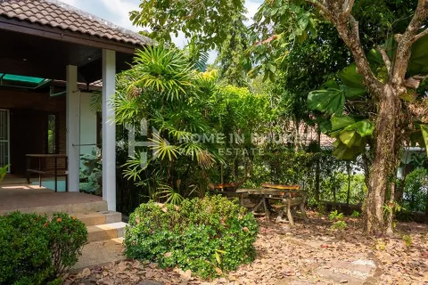 Casa de 4 dormitorios en Chalong, Tailandia № 131500 - foto 25