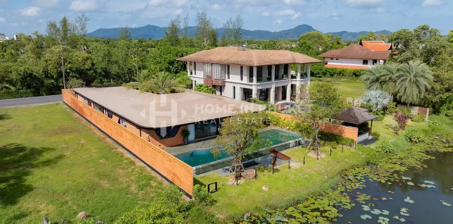 Casa de 4 dormitorios en Phuket, Tailandia № 131498