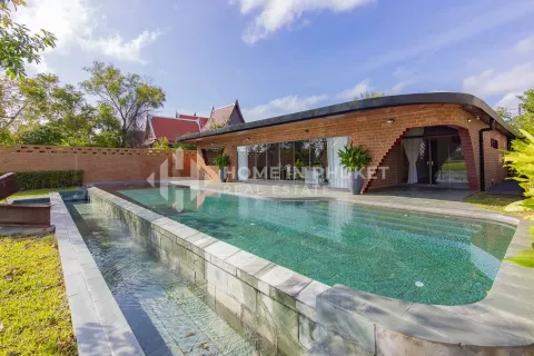 Casa de 4 dormitorios en Phuket, Tailandia № 131498 - foto 4