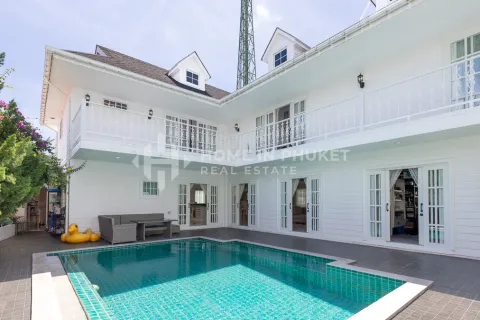 Haus in Phuket, Thailand 5 Schlafzimmer № 131501