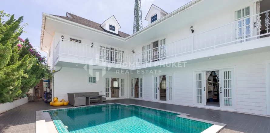 Casa de 5 dormitorios en Phuket, Tailandia № 131501