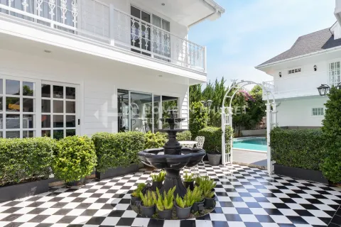 Casa de 5 dormitorios en Phuket, Tailandia № 131501 - foto 4