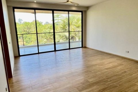 Condominio de 3 dormitorios en Phuket, Tailandia № 124623 - foto 2