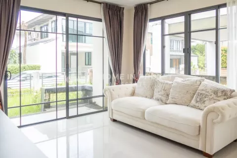 Casa de 3 dormitorios en Phuket, Tailandia № 131707 - foto 3