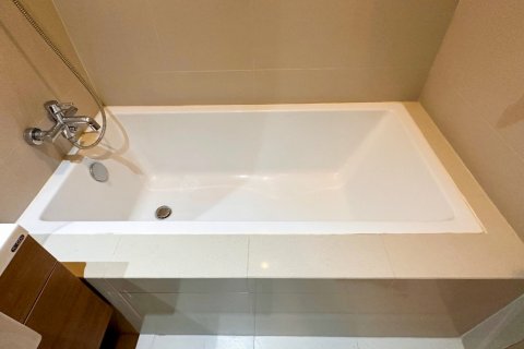 Condominio de 2 dormitorios en Bangkok, Tailandia № 85240 - foto 13