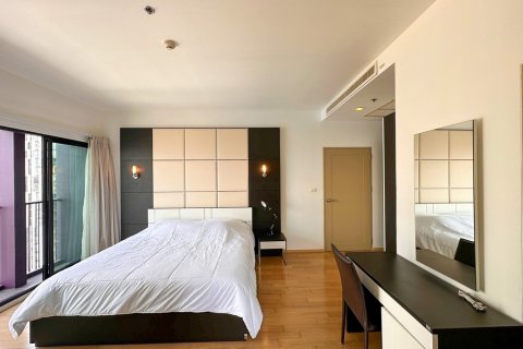 Condominio de 2 dormitorios en Bangkok, Tailandia № 85240 - foto 11