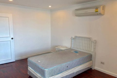 คอนโดมิเนียมในวัฒนา, กรุงเทพฯ, ประเทศไทย, 3 ห้องนอน № 123682 - รูปถ่าย 17