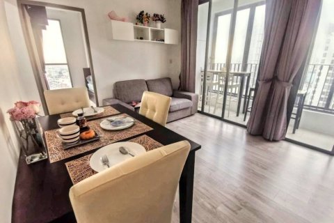 Eigentumswohnung in Bangkok, Thailand, 2 Schlafzimmer № 116017 - Foto 2
