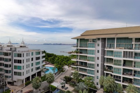 Apartamento de 385 dormitorios en Pattaya, Tailandia № 130408 - foto 12