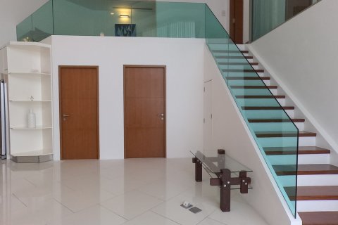 Apartamento de 385 dormitorios en Pattaya, Tailandia № 130408 - foto 7