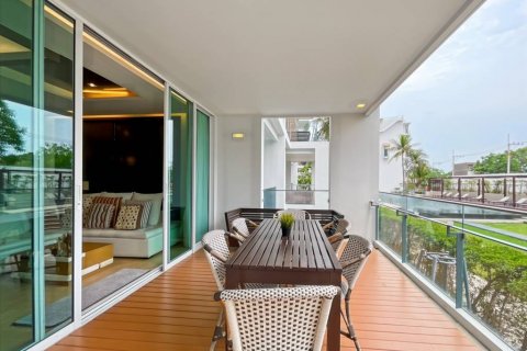 Condo à Hua Hin, Thaïlande, 2 chambres  № 124422 - photo 3