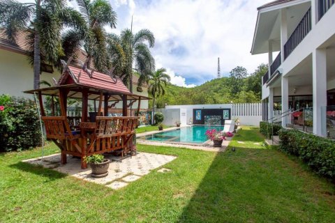 Chalet de 3 dormitorios en Hua Hin, Tailandia № 126693 - foto 7