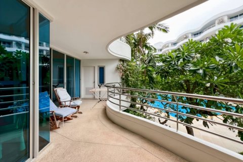 Condominio de 2 dormitorios en Hua Hin, Tailandia № 126689 - foto 8