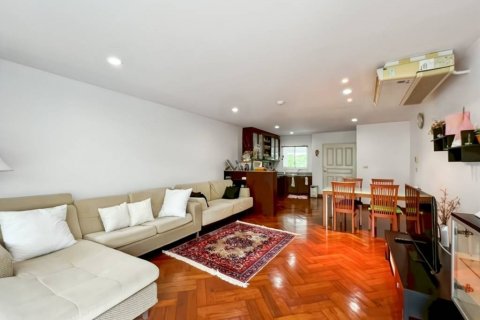 Condominio de 2 dormitorios en Hua Hin, Tailandia № 126689 - foto 2