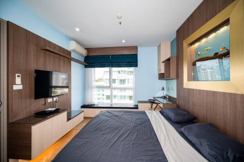 Condominio de 1 dormitorio en Bangkok, Tailandia № 126694 - foto 4