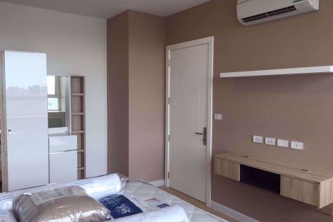 Condo à Huai Khwang, Bangkok, Thaïlande, 1 chambre № 77114 - photo 5