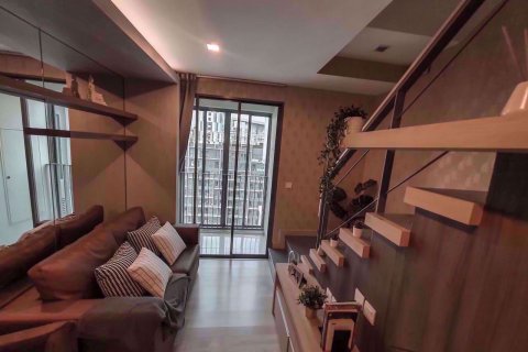 ดูเพล็กซ์ใน Ideo Mobi Sukhumvit 81, กรุงเทพฯ, ประเทศไทย 1 ห้องนอน № 77713