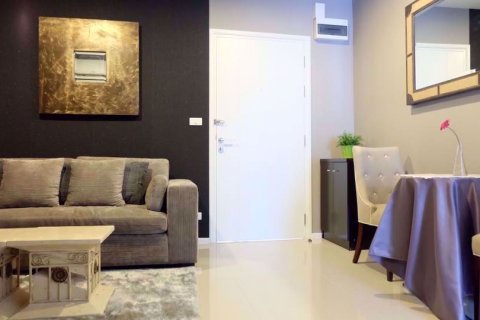 Condo in Bangkok, Thailand, 2 bedrooms in Aspire Sukhumvit 48  № 77712