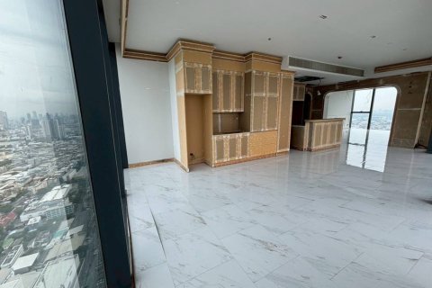 Ático de 4 dormitorios en Bang Kho Laem, Bangkok, Tailandia № 132396 - foto 10