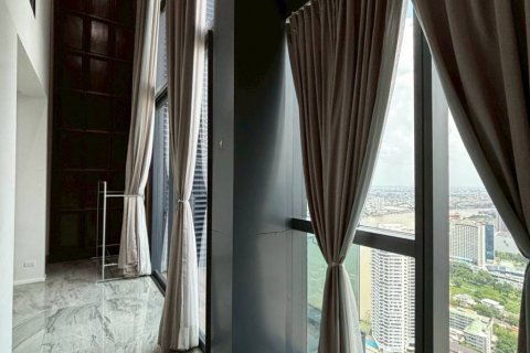 Dúplex de 1 dormitorio en Bang Kho Laem, Bangkok, Tailandia № 132397 - foto 5