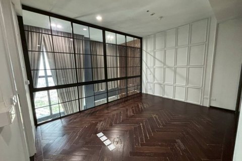 Dúplex de 1 dormitorio en Bang Kho Laem, Bangkok, Tailandia № 132397 - foto 6