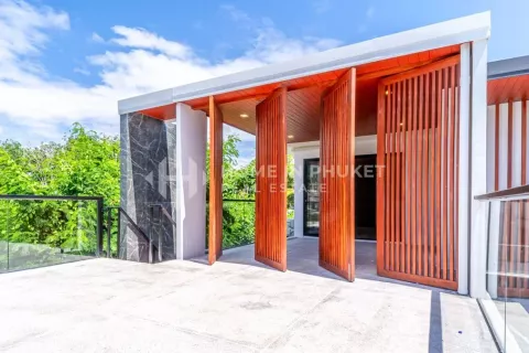 Casa de 4 dormitorios en Phuket, Tailandia № 131285 - foto 16