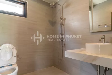 Casa de 4 dormitorios en Phuket, Tailandia № 131285 - foto 21