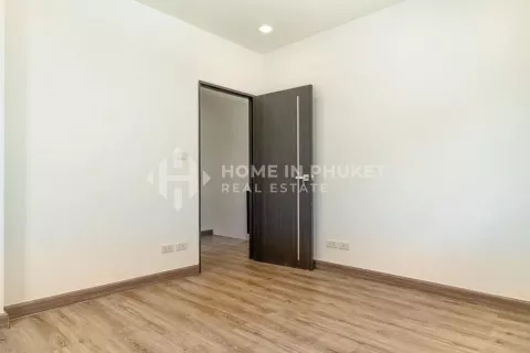 Casa de 4 dormitorios en Phuket, Tailandia № 131285 - foto 18