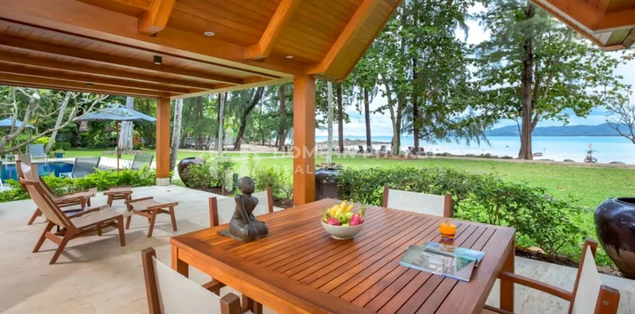 Casa de 3 dormitorios en Bang Tao, Tailandia № 131283