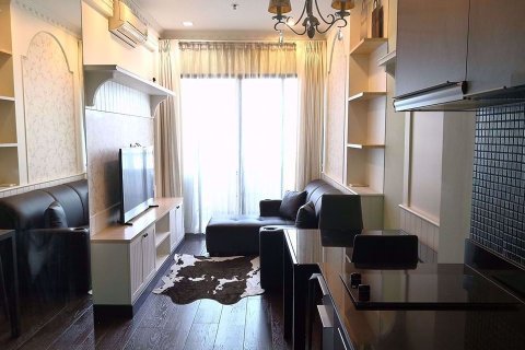 Condominio de 1 dormitorio en Ratchathewi, Bangkok, Tailandia № 76836 - foto 2