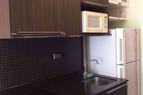 Condominio de 1 dormitorio en Ratchathewi, Bangkok, Tailandia № 76836 - foto 7