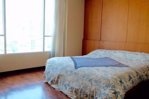 Condominio de 3 dormitorios en Khlong Toei, Bangkok, Tailandia № 76838 - foto 9